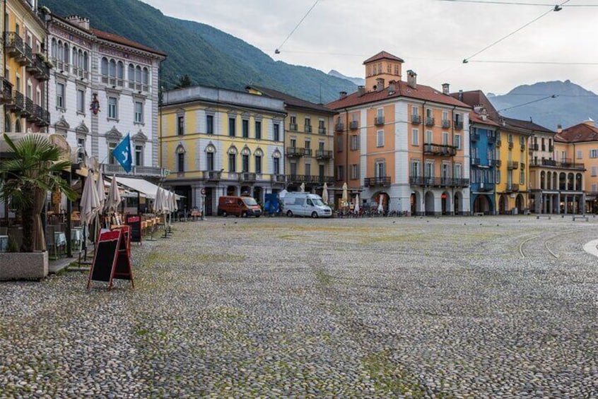 Locarno Scavenger Hunt and Sights Self-Guided Activity 