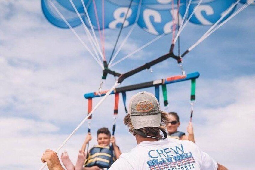 Destin Parasailing Trips