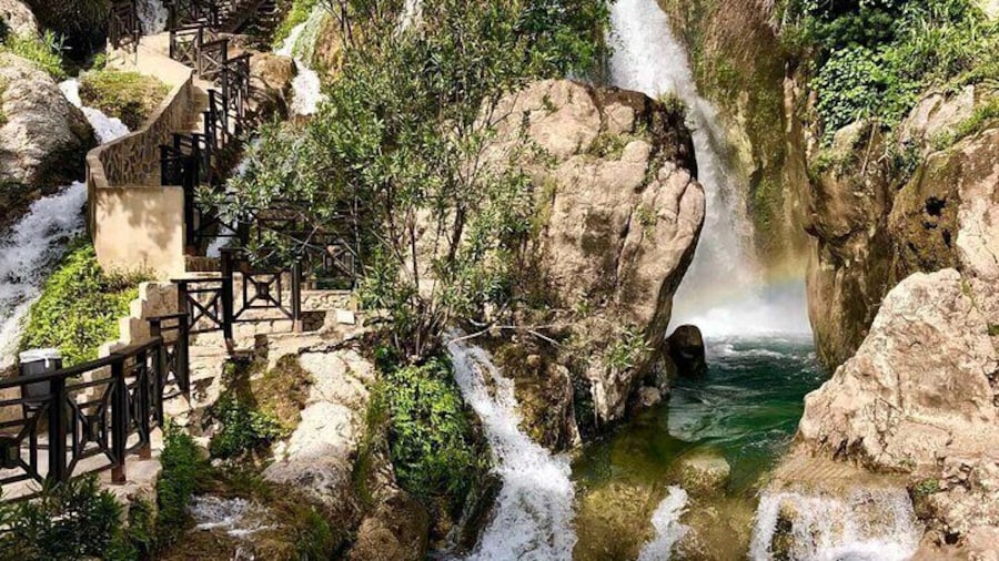 Guadalest and Algar Waterfalls Tour from Alicante or Benidorm