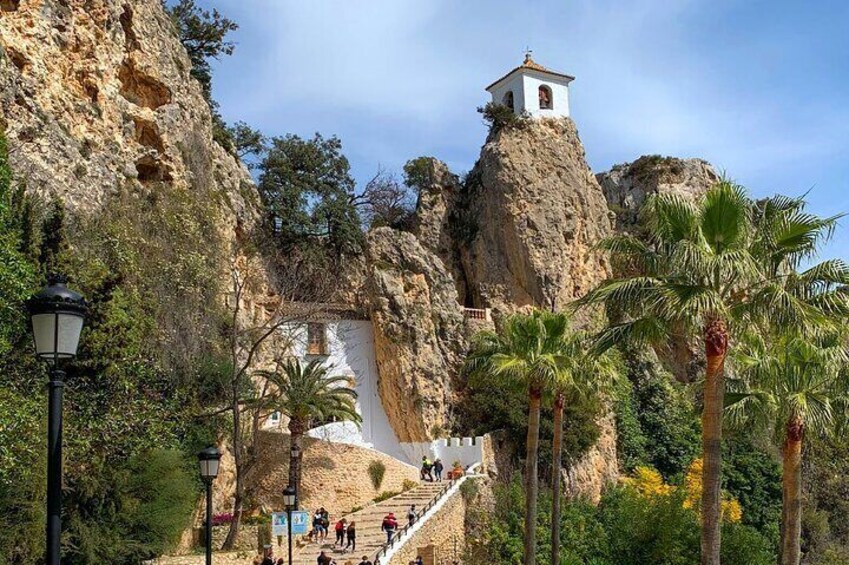 Guadalest and Algar Waterfalls Tour from Alicante or Benidorm