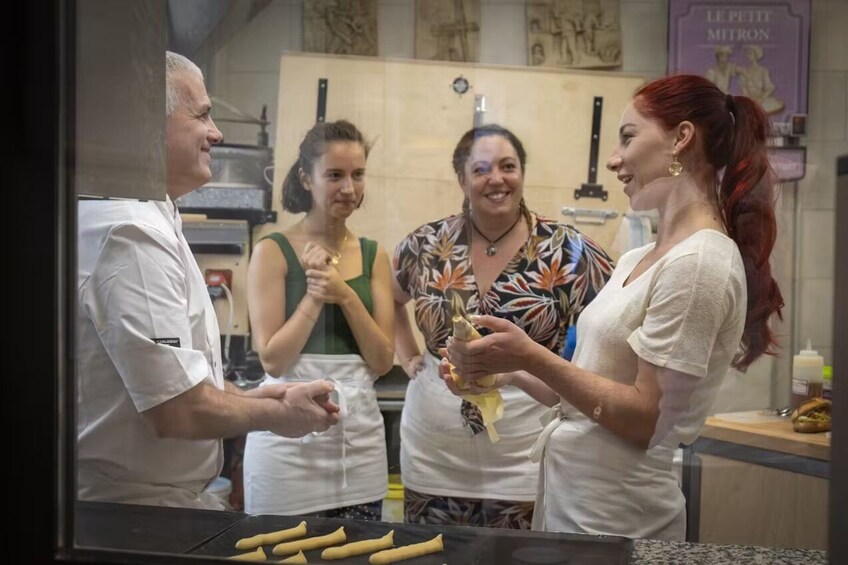 Nat Geo Day Tour: Baguette and Éclair Initiation with a French Master Baker