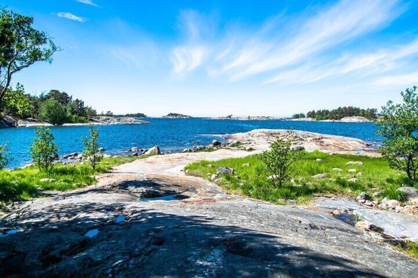 Beautiful vistas along Porkkalanniemi