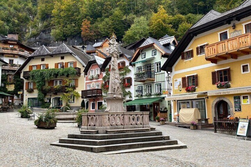 Charming Sankt Gilgen Family Discovery Walking Tour