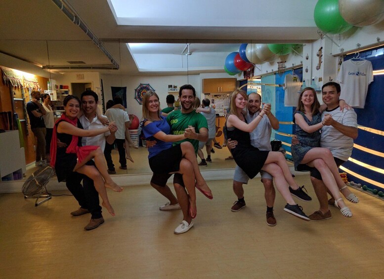 Picture 7 for Activity Rio de Janeiro: Samba Class in Copacabana