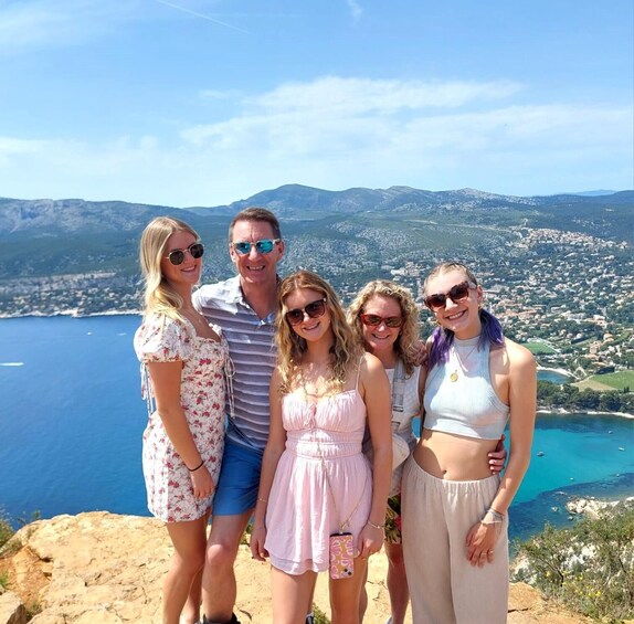 Aix-en-Provence: Half Day Wine Tour in Bandol and Cassis