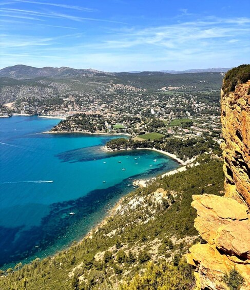 Picture 2 for Activity Aix-en-Provence: Half Day Wine Tour in Bandol and Cassis