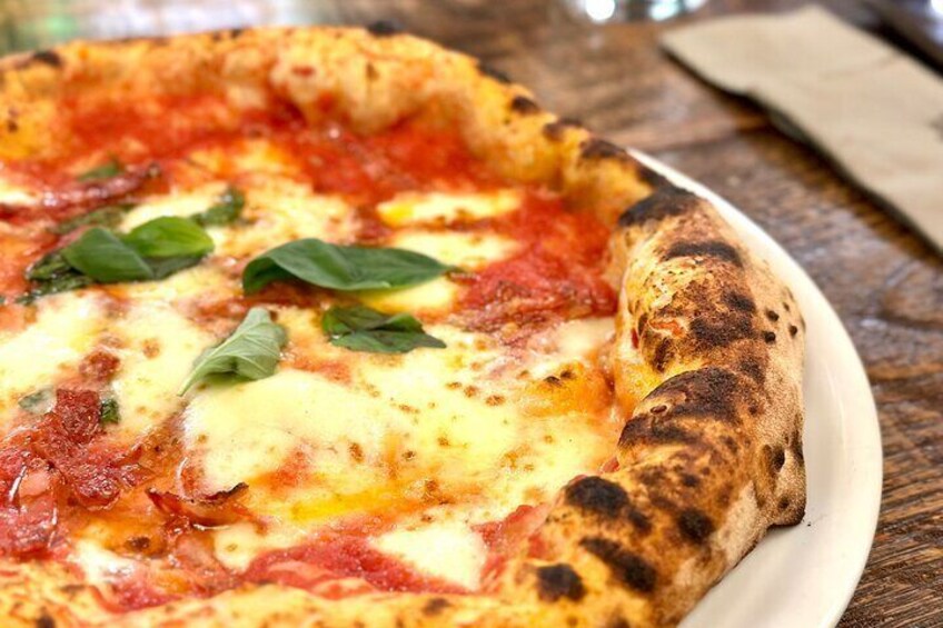 Naples: Authentic Italian Pizza Making Class with local pizzaiolo