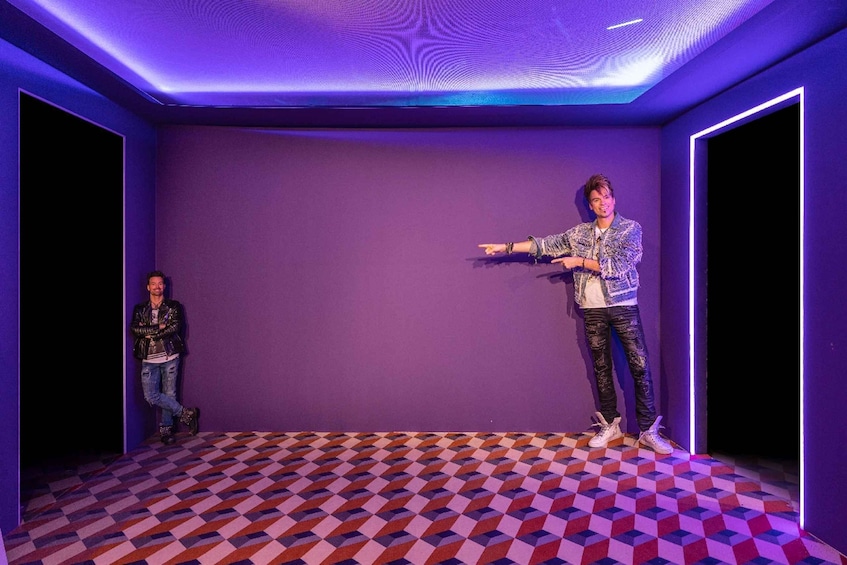 Picture 6 for Activity Oberhausen: HOUSE OF MAGIC - powered by Ehrlich Brothers