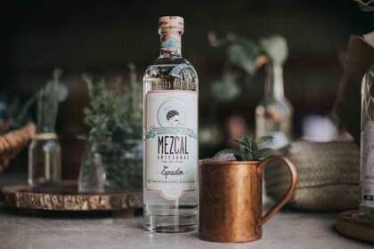 Querétaro: Landelijke distilleerderij Mezcal proeverij