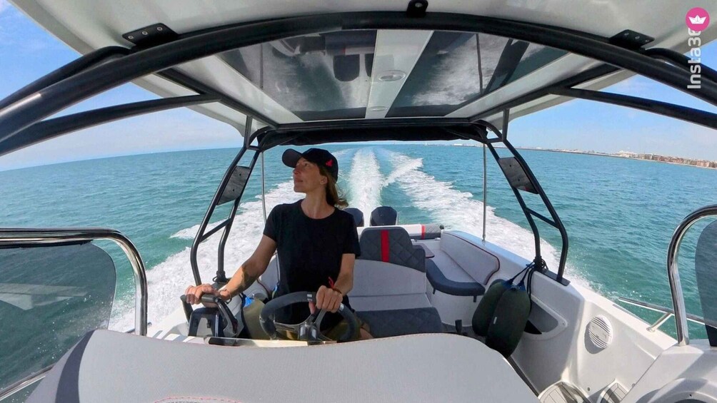 Maddalena: Daily Charter around Archipelago from Cannigione