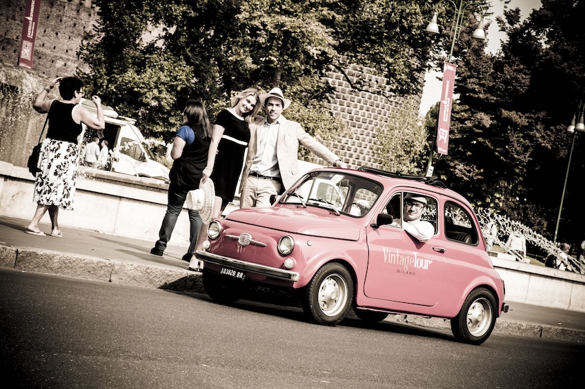 Milan: Slow Tour by Vintage Red Fiat 500 (1 hour, 1 stop)