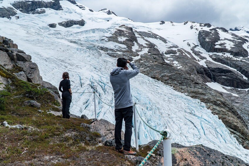 Chalten full day Lake of the Desert TREKKING GLACIAR VESPIGNANI