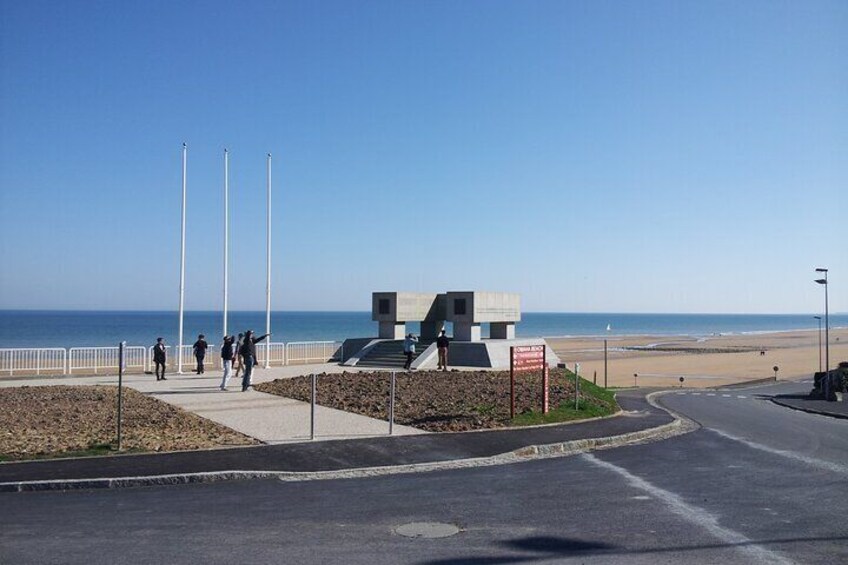 Private DDay Tour Normandy Beaches from Saint Malo