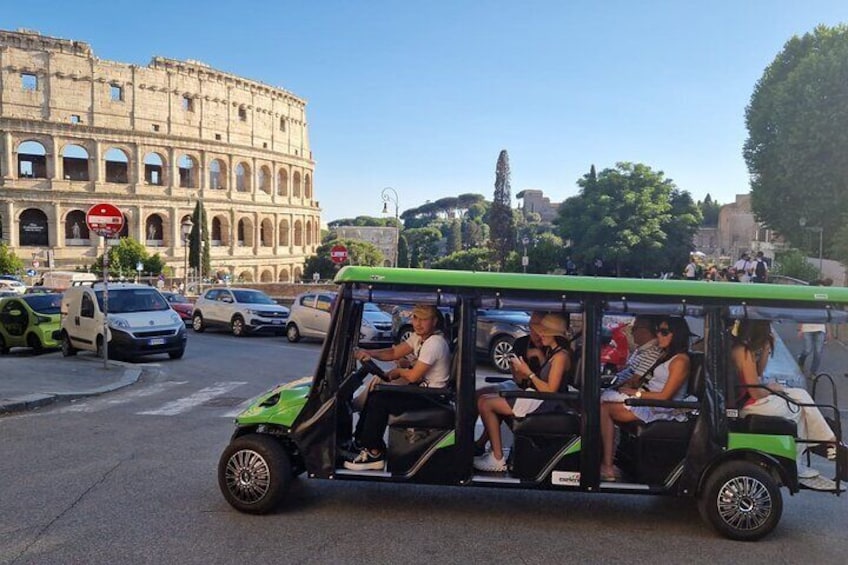 Highlights of Rome: Golf Cart Tour with Artisanal Gelato Tasting