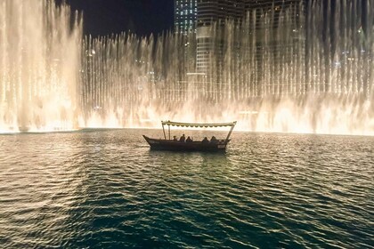 Dubaï : spectacle de la fontaine du Burj Khalifa et tour du lac Burj