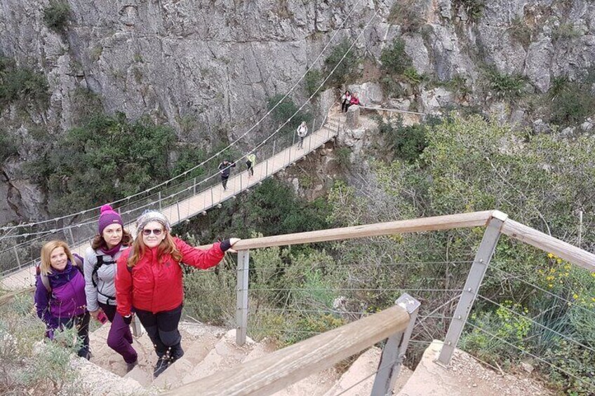 From Valencia, route of the Chulilla hanging bridges