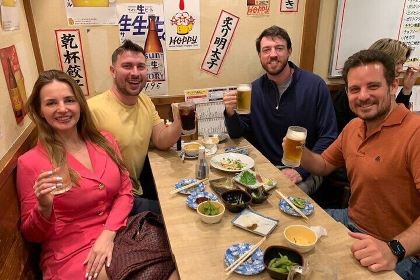 Osaka Nights: Ultimate Pub Bar Crawl with an Expert Local Guide