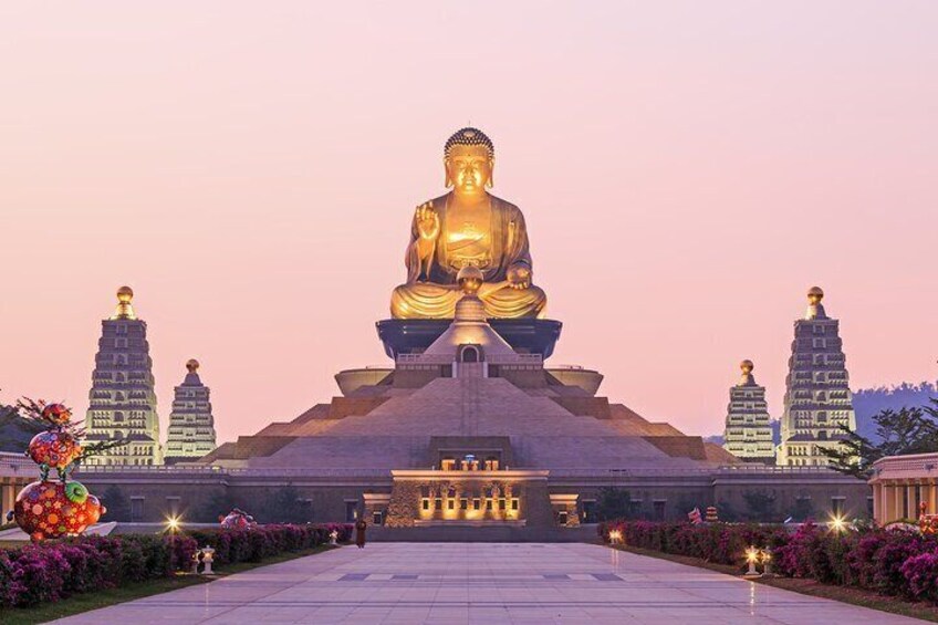 Fo Guang Shan Buddha Memorial Center