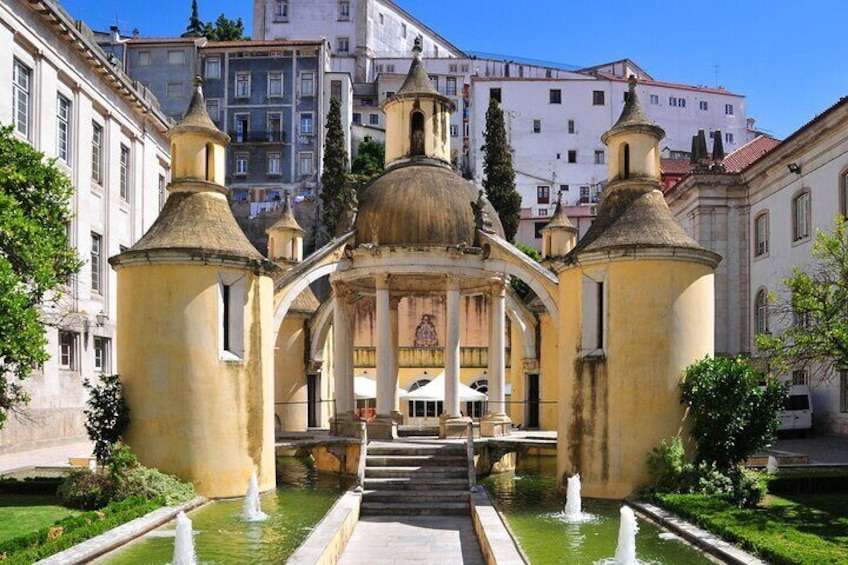 2 Hours Private Walking Tour in Coimbra 