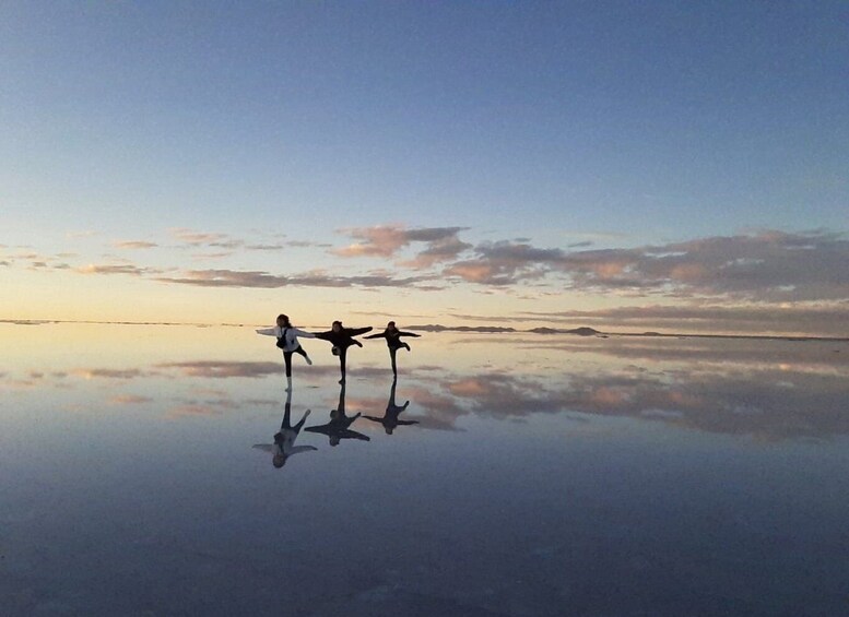 Picture 9 for Activity Uyuni: 3 day-tour, salt flats & surrealistic deserts