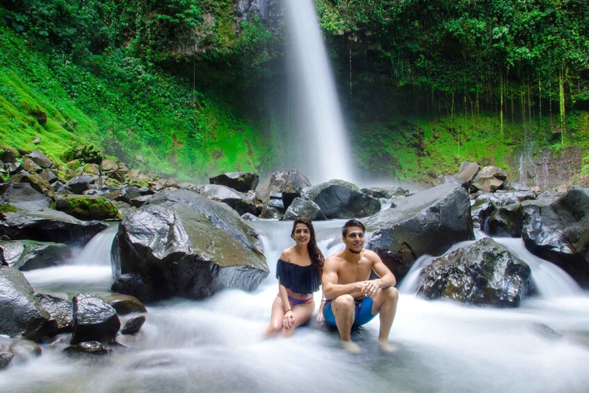 Picture 7 for Activity La Fortuna: Arenal Volcano and Waterfall Tour with Lunch