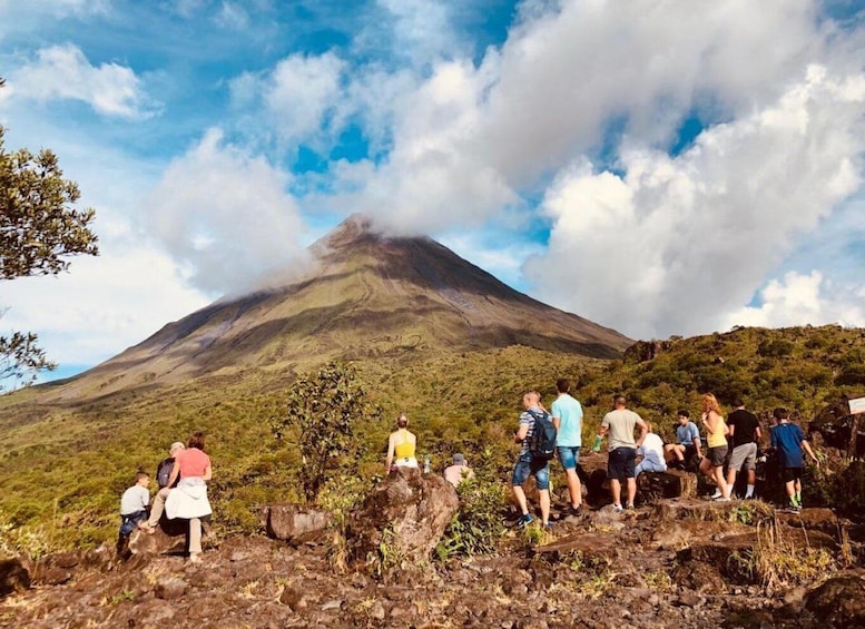 Picture 2 for Activity La Fortuna: Arenal Volcano and Waterfall Tour with Lunch