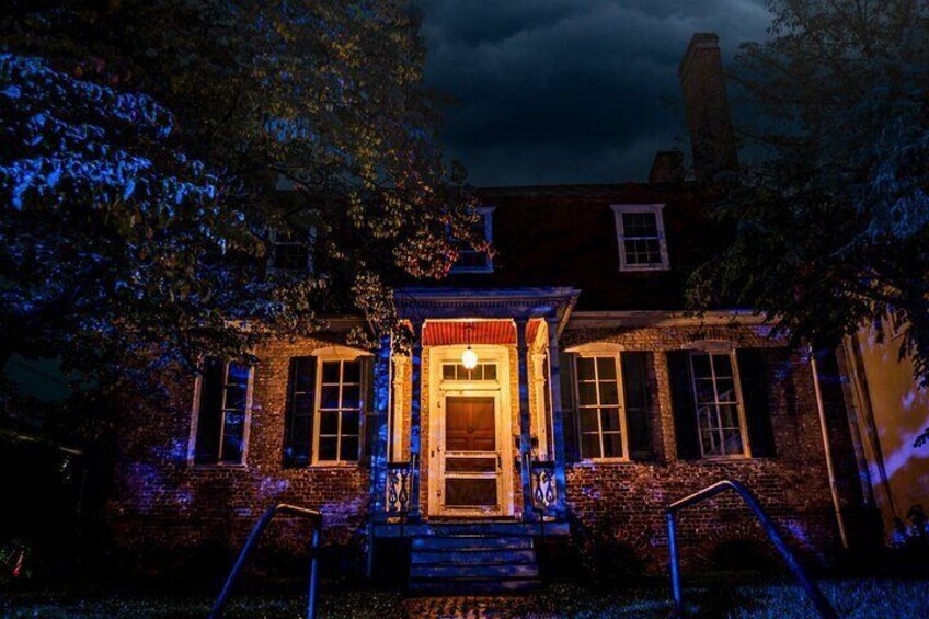 Ghosts of Annapolis: Boos & Booze Haunted Pub Crawl