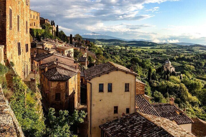 Day Trip to Tuscany from Rome with Wine Tasting in Montepulciano 