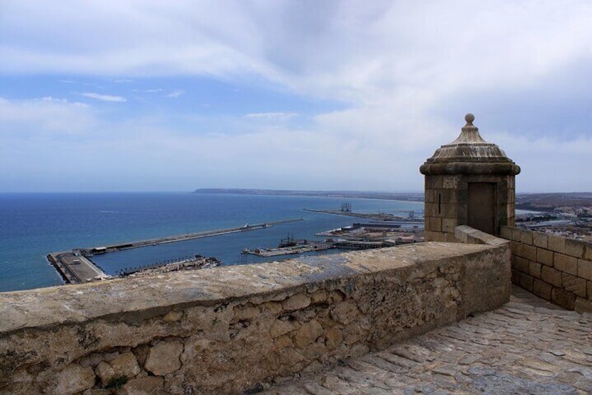 Old Town Private Walking Tour in Alicante