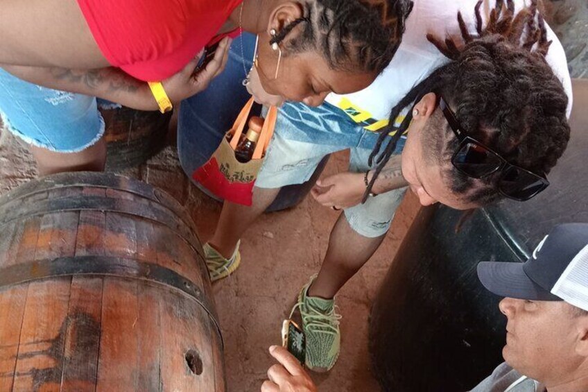 Mezcal Food Tasting Tour with Lunch Included