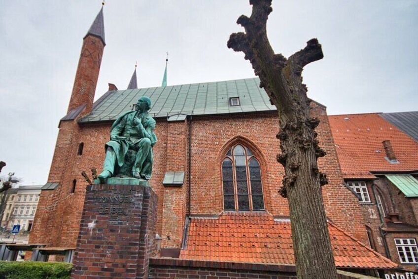 Private audio book city rally in Lübeck’s old town