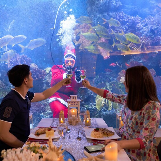 Copper Aquarium Restaurant at Amaranta Hotel Bangkok