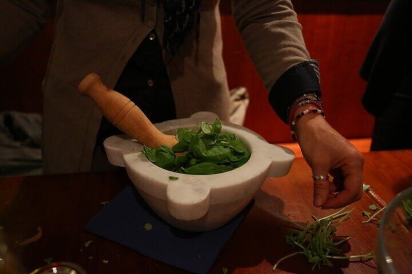 The best quality ingredients for the best PESTO