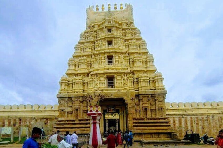 Private Guided Tour to Majestic Mysore