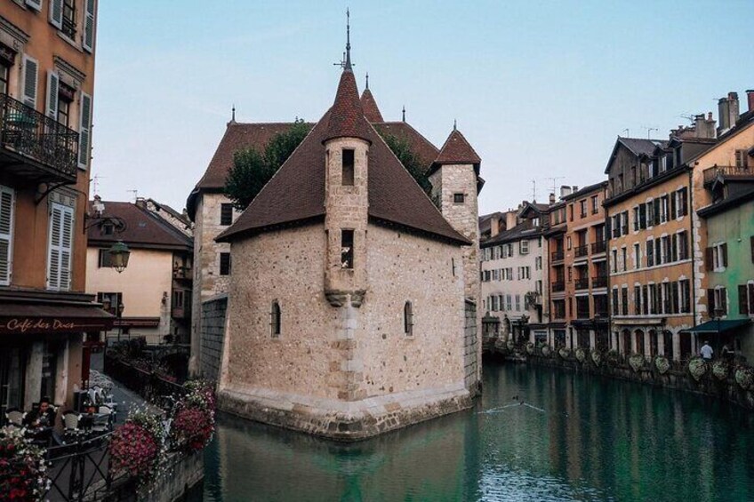 Private Tour of Annecy and Geneva