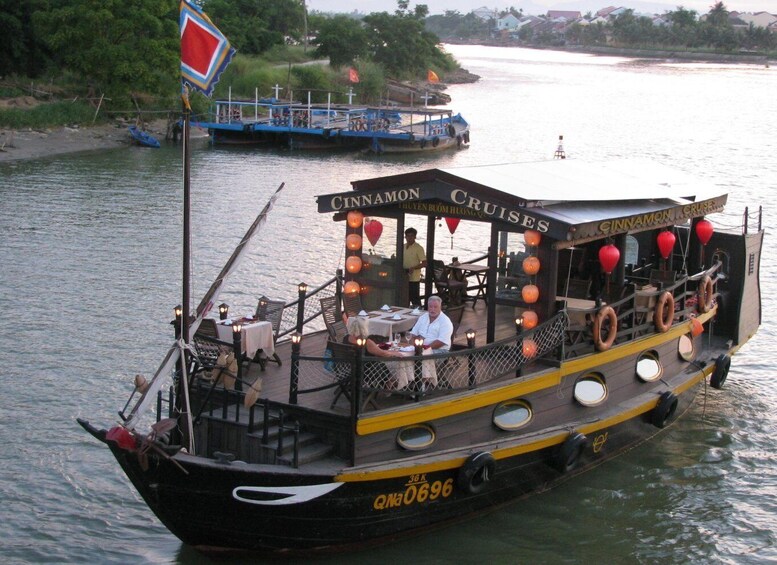 Picture 22 for Activity Romantic Sunset Dinner Cruise in Hoi An