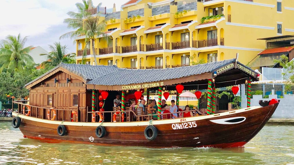 Picture 28 for Activity Romantic Sunset Dinner Cruise in Hoi An