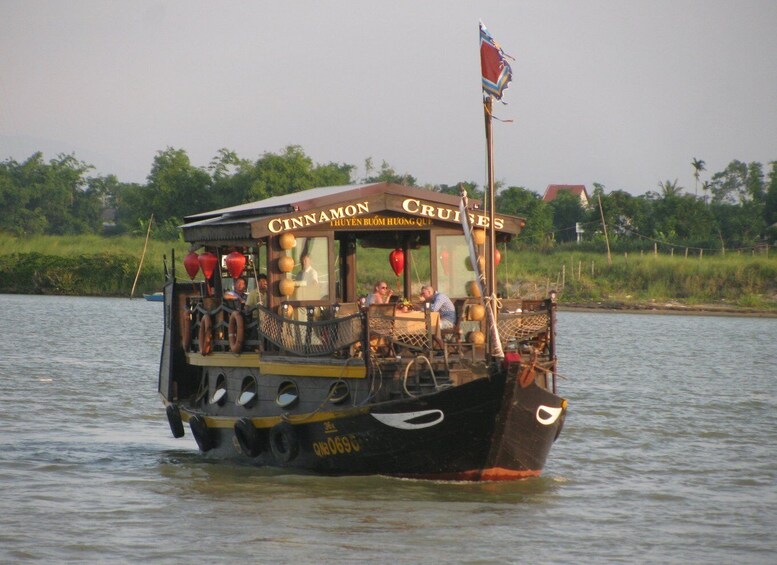 Picture 21 for Activity Romantic Sunset Dinner Cruise in Hoi An