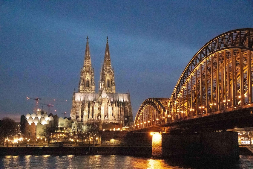 “Christmas Magic” guided tour around the cathedral