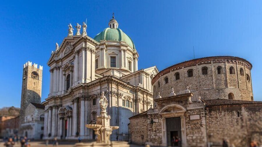 Private Brescia’s Historic Heart Family Exploration Tour
