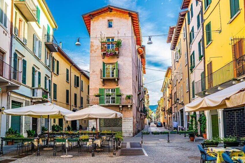 Private Brescia’s Historic Heart Family Exploration Tour