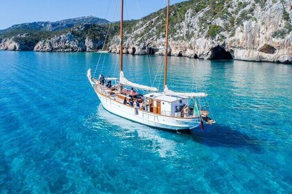 Gulf of Orosei by vintage sailing ship from Cala Gonone