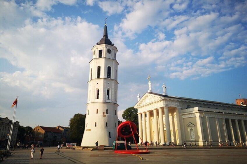 Vilnius Outdoor Escape Game: Explore the City