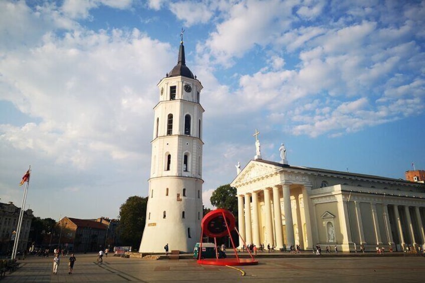 Vilnius Outdoor Escape Game: Explore the City