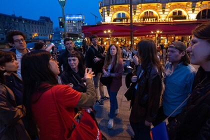 Parijs bij Nacht: Ontdek de stad van de liefde tijdens een wandeling in een...