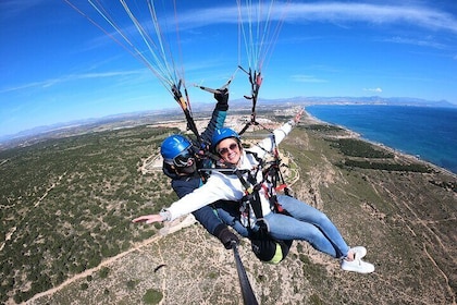 Tandem Paragliding Flight in Alicante and Santa Pola