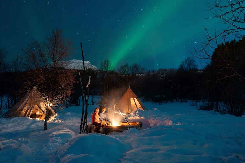 Picture 1 for Activity Chasing the dancing aurora in our winter camp in Harstad