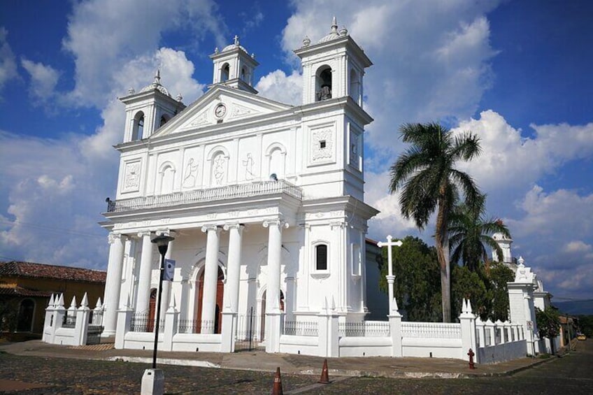 Santa Lucia Church, Suchitoto.