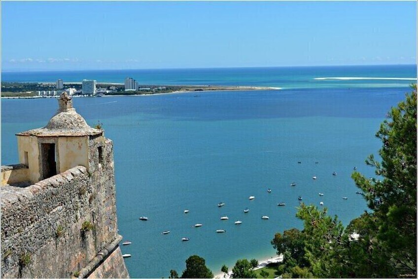 Private Setúbal Tour with Wine Tasting