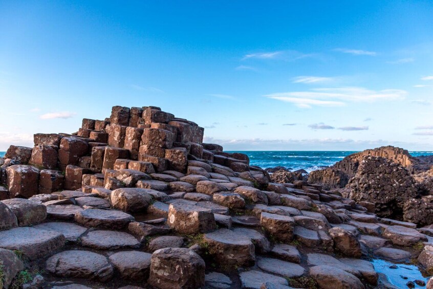 City Sightseeing Belfast: Hop-On Hop-Off Bus Tour & Giant's Causeway Tour